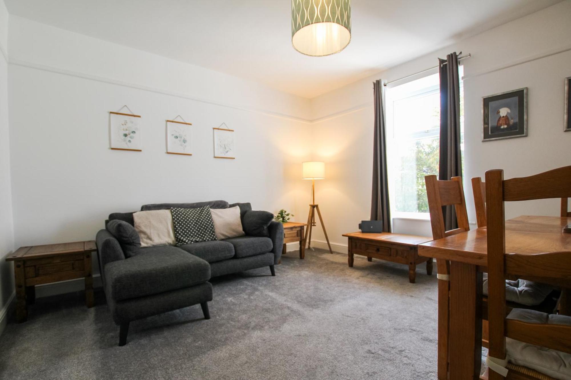 Fairways View - Spacious Apartment - Sleeps 6 - Lovely Views - By Rework Accommodation Хойлейк Екстер'єр фото
